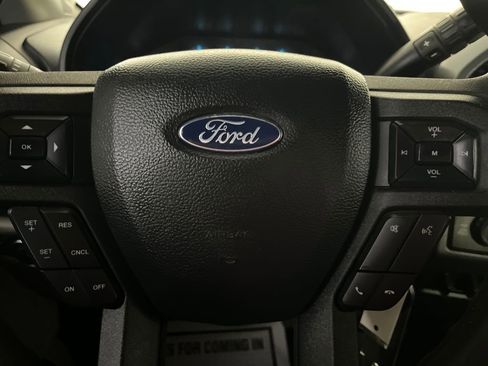 Used 2019 Ford F350 XLT w/ XLT Value Package image 63