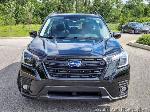 Used 2024 Subaru Forester Premium AWD/4WD image 4