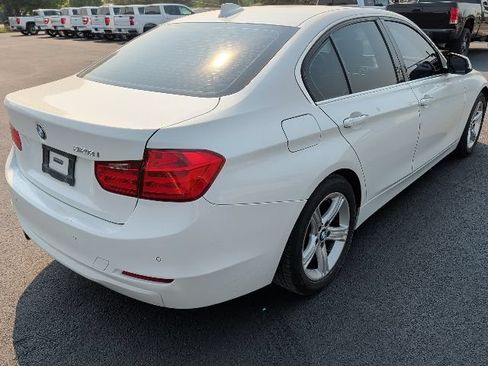 Used 2015 BMW 328i Sedan RWD image 14