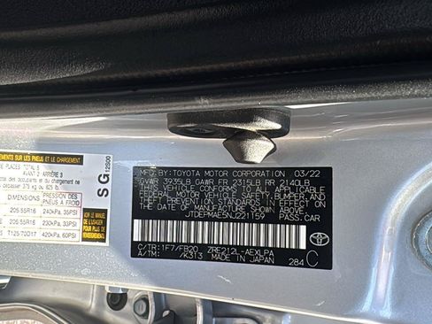 Used 2022 Toyota Corolla LE FWD image 25