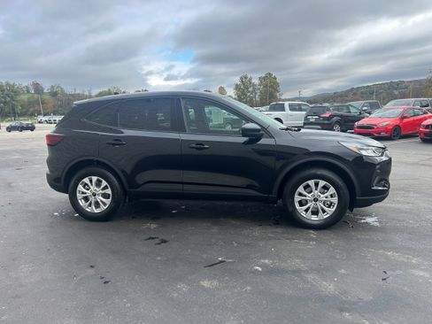 New 2026 Ford Escape Active w/ Cold Weather Package image 15