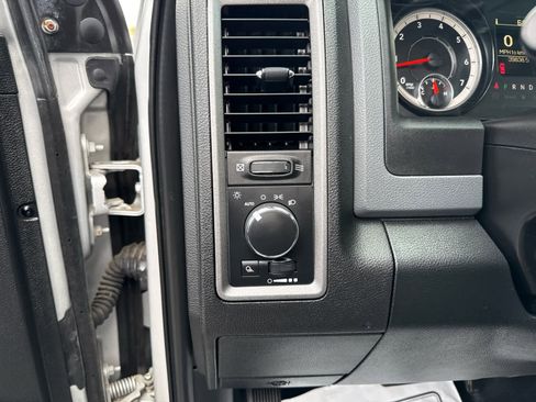 Used 2017 RAM 1500 Tradesman w/ Popular Equipment Group RWD image 17