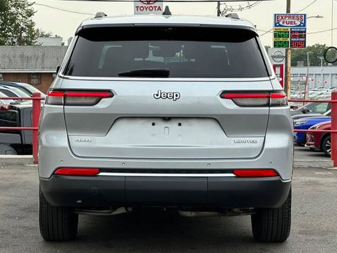 Used 2024 Jeep Grand Cherokee L Limited w/ Luxury Tech Group II image 6