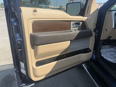 Used 2014 Ford F150 Lariat w/ Equipment Group 501A Mid AWD/4WD image 18