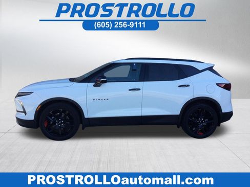Used 2023 Chevrolet Blazer LT w/ Sound & Technology Package AWD/4WD image 1
