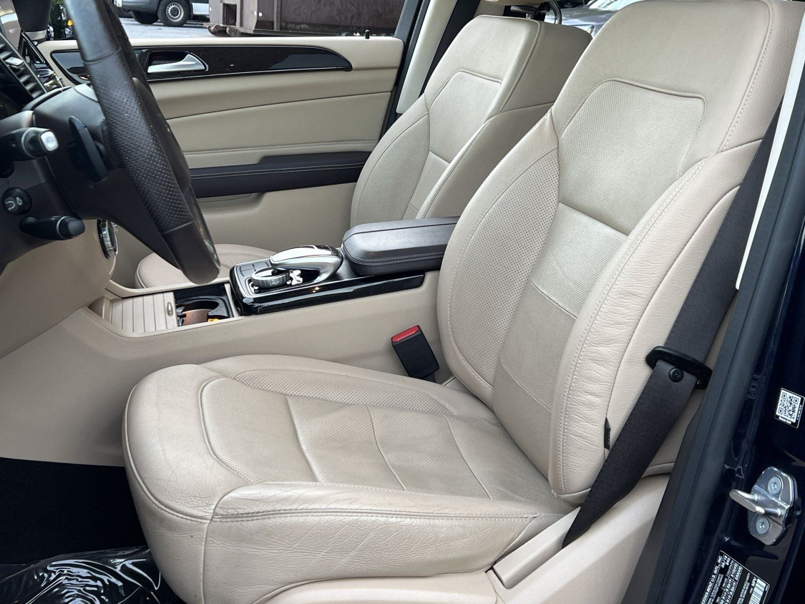 Used 2018 Mercedes-Benz GLE 350 4MATIC image 18