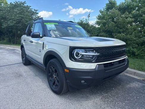 Used 2025 Ford Bronco Sport Big Bend w/ Convenience Package AWD/4WD image 1