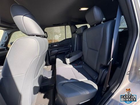 Used 2024 Toyota Land Cruiser image 23