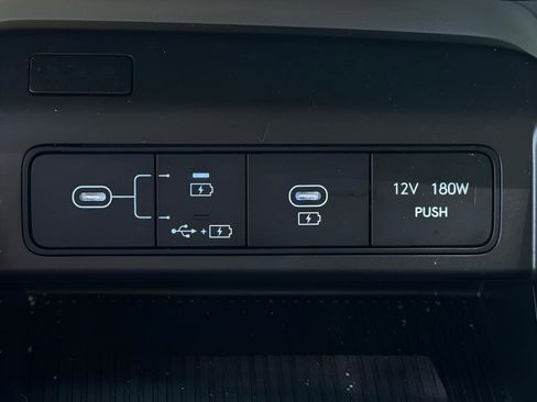 Certified 2024 Hyundai Kona SEL FWD image 31