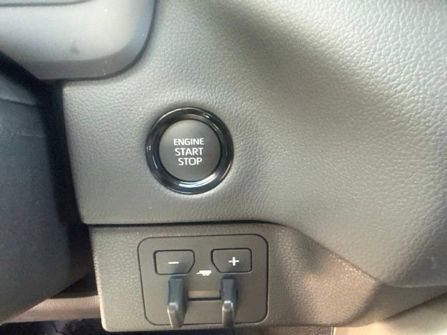 New 2026 Toyota Tundra Limited AWD/4WD image 24