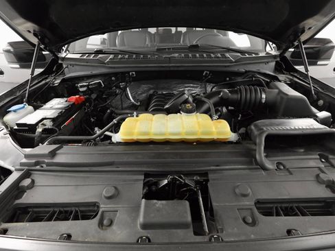 Used 2017 Ford F150 Lariat w/ Equipment Group 502A Luxury image 38