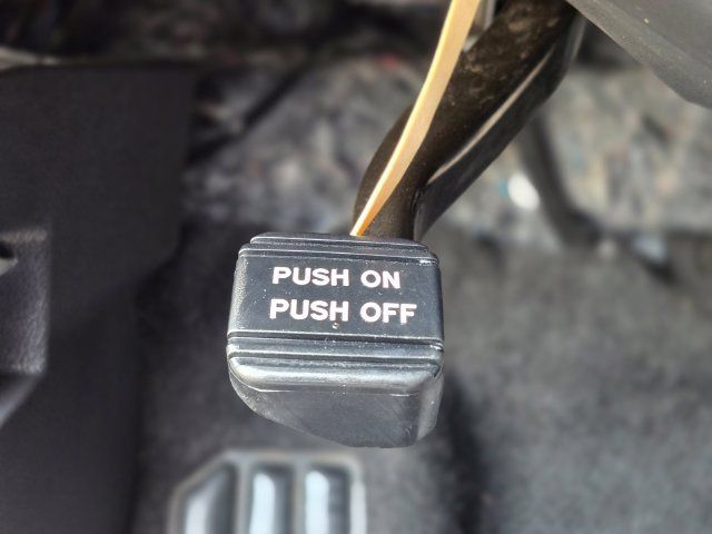 Used 2025 Nissan Altima 2.5 SV FWD image 22