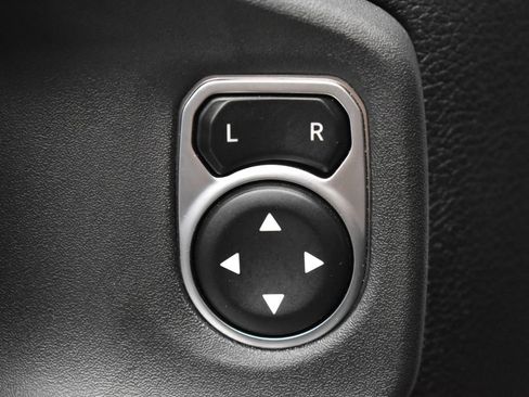 Used 2026 Jeep Gladiator Rubicon AWD/4WD image 13
