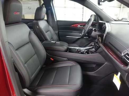 New 2026 Chevrolet Traverse Z71 w/ Driver Confidence Package AWD/4WD image 28