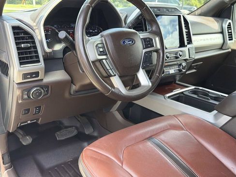 Used 2022 Ford F250 King Ranch w/ King Ranch Ultimate Package AWD/4WD image 13