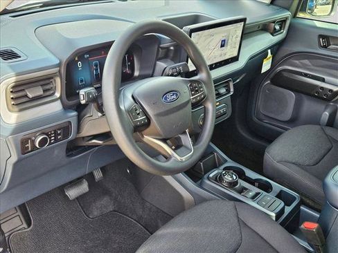 New 2026 Ford Maverick XL image 3