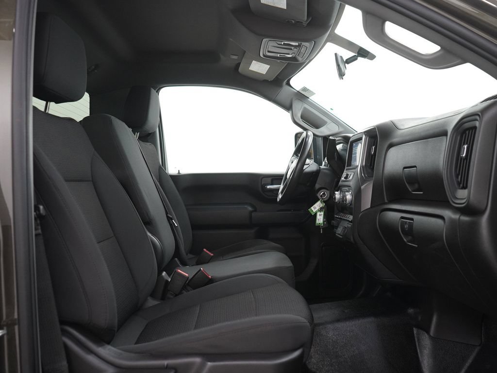Used 2023 GMC Sierra 3500 Pro w/ Convenience Package AWD/4WD image 11
