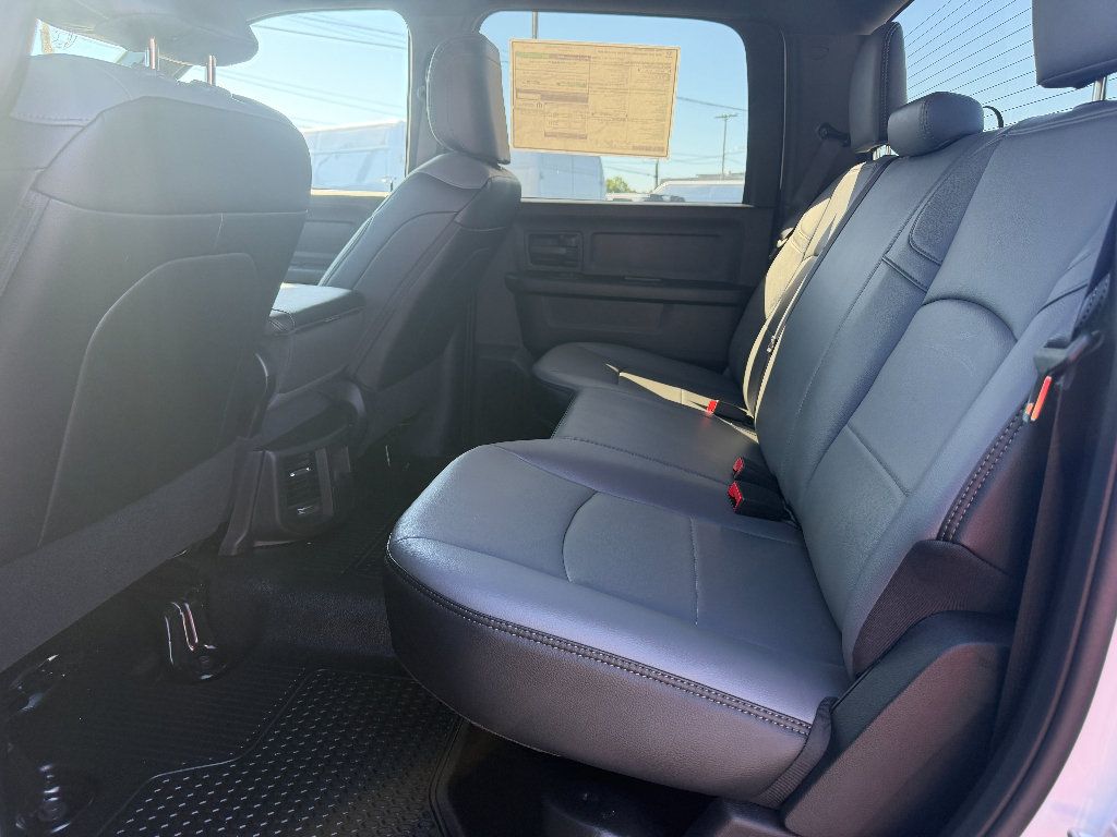 Used 2026 RAM 2500 Tradesman w/ Chrome Appearance Group AWD/4WD image 23