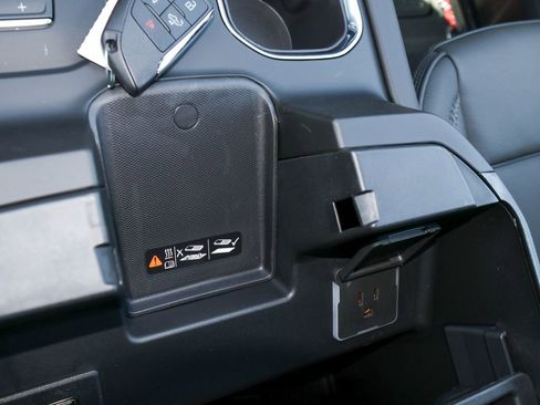 New 2026 GMC Sierra 1500 Denali w/ Technology Package AWD/4WD image 25