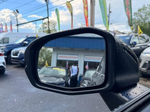 Used 2025 Honda CR-V LX image 27