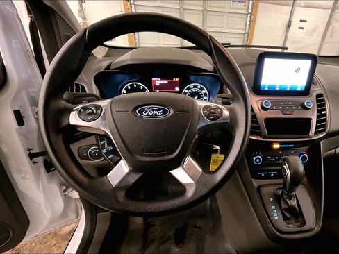 Used 2022 Ford Transit Connect XL image 5