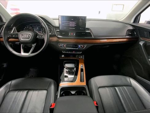 Certified 2023 Audi Q5 2.0T Premium w/ Convenience Package image 9