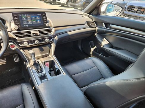 Used 2020 Honda Accord Sport image 14