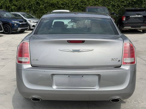 Used 2014 Chrysler 300 S AWD/4WD image 6