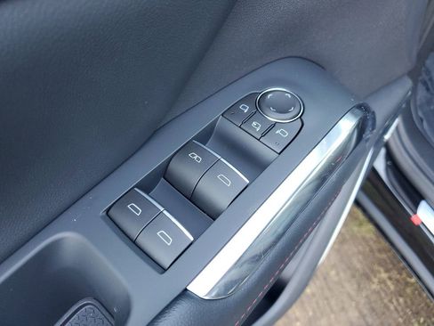 New 2026 Chevrolet Traverse RS w/ LPO, Floor Liner Package image 23