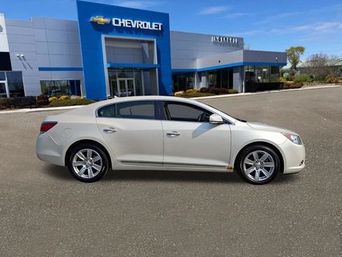 Used 2012 Buick LaCrosse Premium FWD image 28