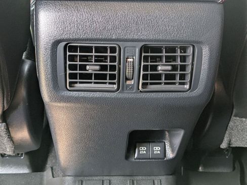 Used 2021 Toyota 4Runner TRD Off-Road Premium w/ Moonroof Package AWD/4WD image 32