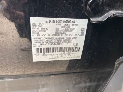 Used 2024 Ford Explorer Limited image 33