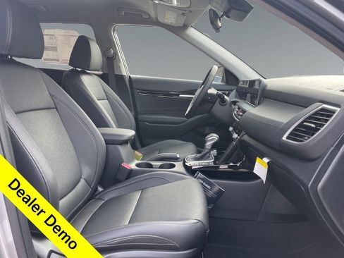 New 2025 Kia Seltos EX image 17