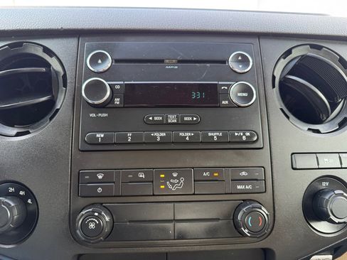 Used 2016 Ford F250 XLT w/ FX4 Off-Road Package AWD/4WD image 30