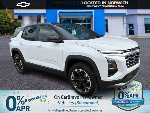 New 2026 Chevrolet Equinox LT image 3