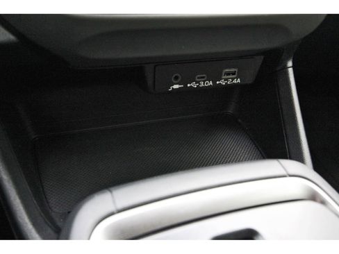 Certified 2024 Subaru Crosstrek 2.0i Premium image 27