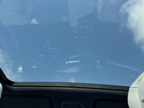 Used 2024 Cadillac Lyriq Sport image 23