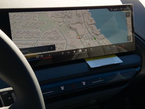 New 2026 BMW X3 xDrive30 w/ Premium Package image 13