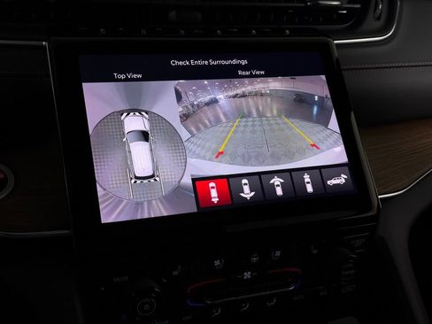 Used 2023 Jeep Grand Cherokee L Summit w/ Advanced Protech Group IV image 23