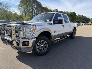 Used 2011 Ford F250 Lariat w/ Lariat Interior Pkg video 1