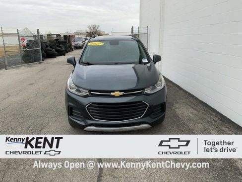 Used 2021 Chevrolet Trax LT image 5