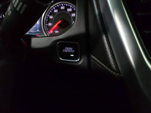 Used 2020 GMC Acadia SLE w/ Driver Convenience Package image 26