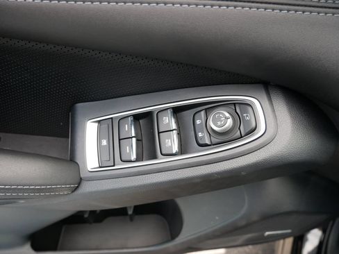 Used 2023 Subaru Ascent Touring AWD/4WD image 16