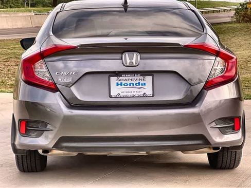 Used 2016 Honda Civic EX-T image 6