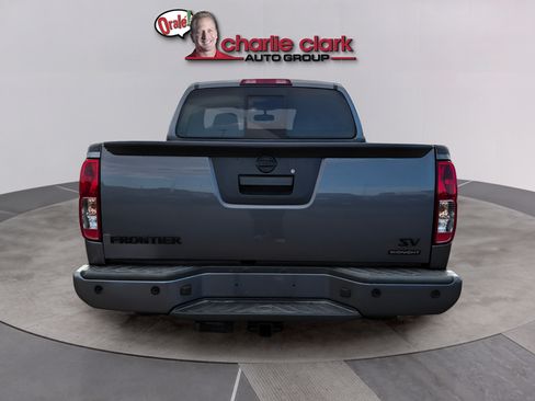 Used 2020 Nissan Frontier SV w/ Midnight Edition Floor Mats RWD image 5