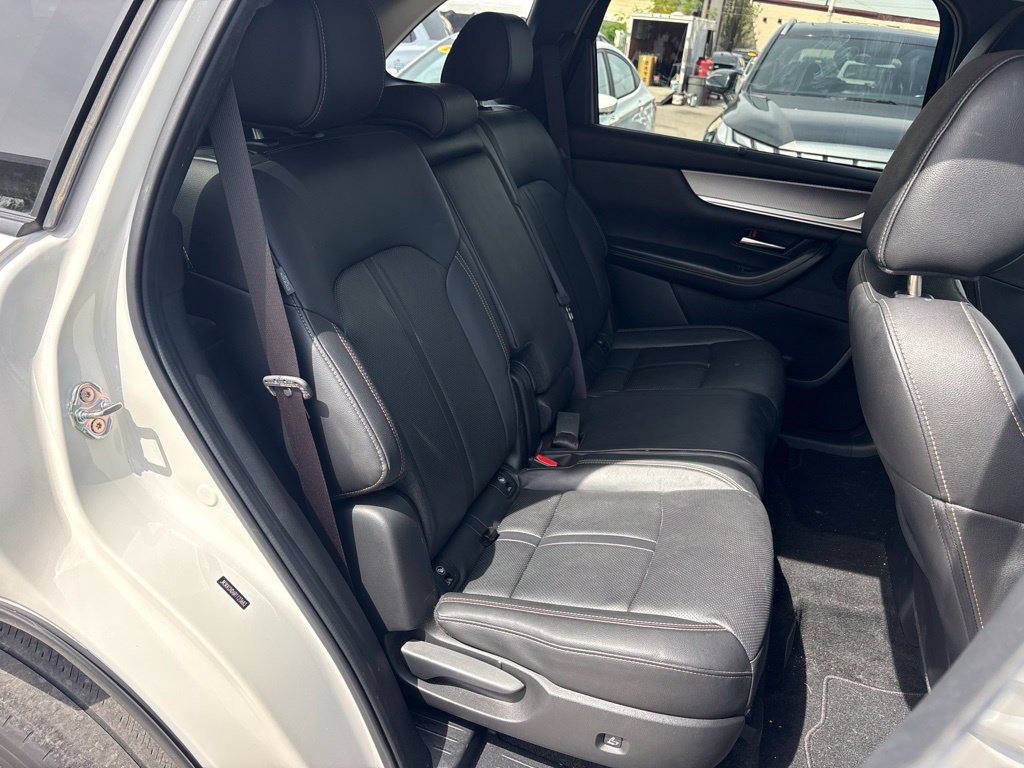 Used 2024 MAZDA CX-90 3.3 Turbo w/ Preferred Plus AWD/4WD image 20