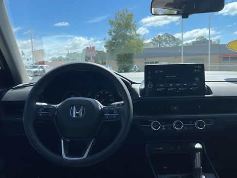 Used 2026 Honda CR-V LX image 11