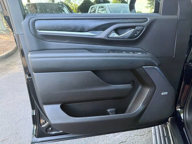 Used 2022 GMC Yukon XL Denali w/ Denali Premium Package AWD/4WD image 10