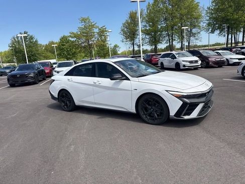 Used 2024 Hyundai Elantra N Line FWD image 7