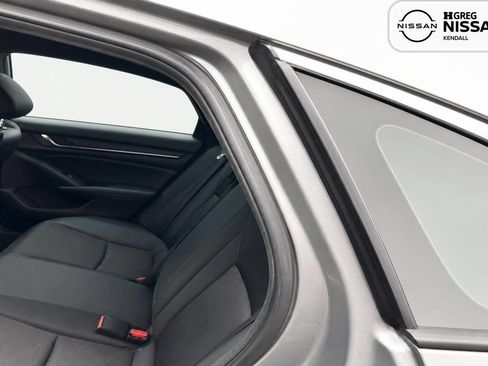 Used 2019 Honda Accord Sport image 14